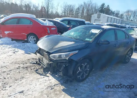 2020 Kia Forte Lxs z USA, uszkodzony, nr VIN 3KPF24AD5LE173005